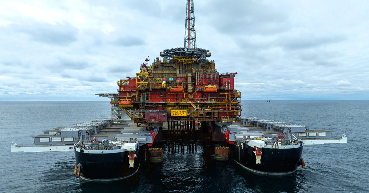 Mammoet Completes Final Topside Load-In for Brent Field Decommissioning Project