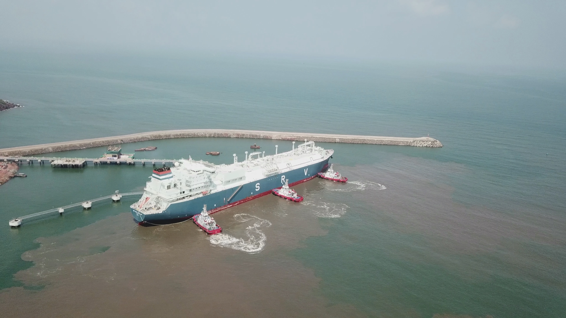 H Energys FSRU based LNG terminal at Jaigarh Port