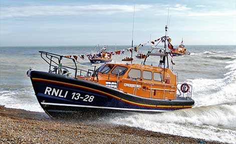 1 Hastings Shannon Class on the beach High res