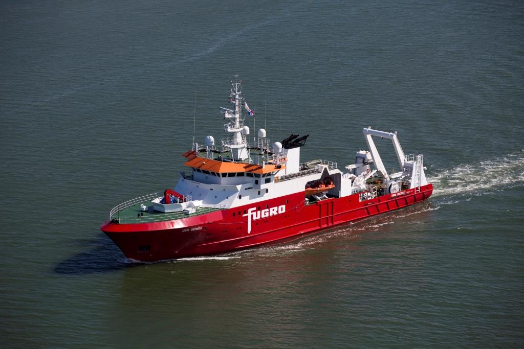 5Fugro Discovery 21 Feb 17 compr