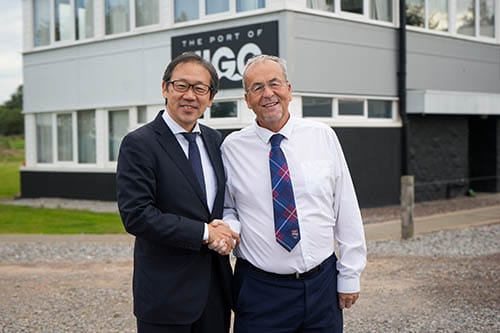 Mitsui & Co. Europe & Mitsui O.S.K. Lines Acquire Port of Nigg from Global Energy Group 1 2 Yoshihiro Hayakawa Incoming Managing Director From Mitsui And Right Roy Macgregor Chairman Of Global Energy Group