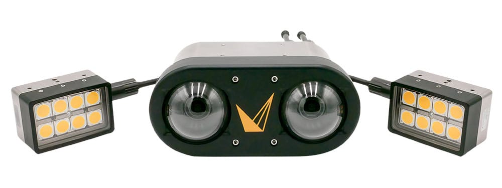 2 Discoverystereo P3000 Withlights 2