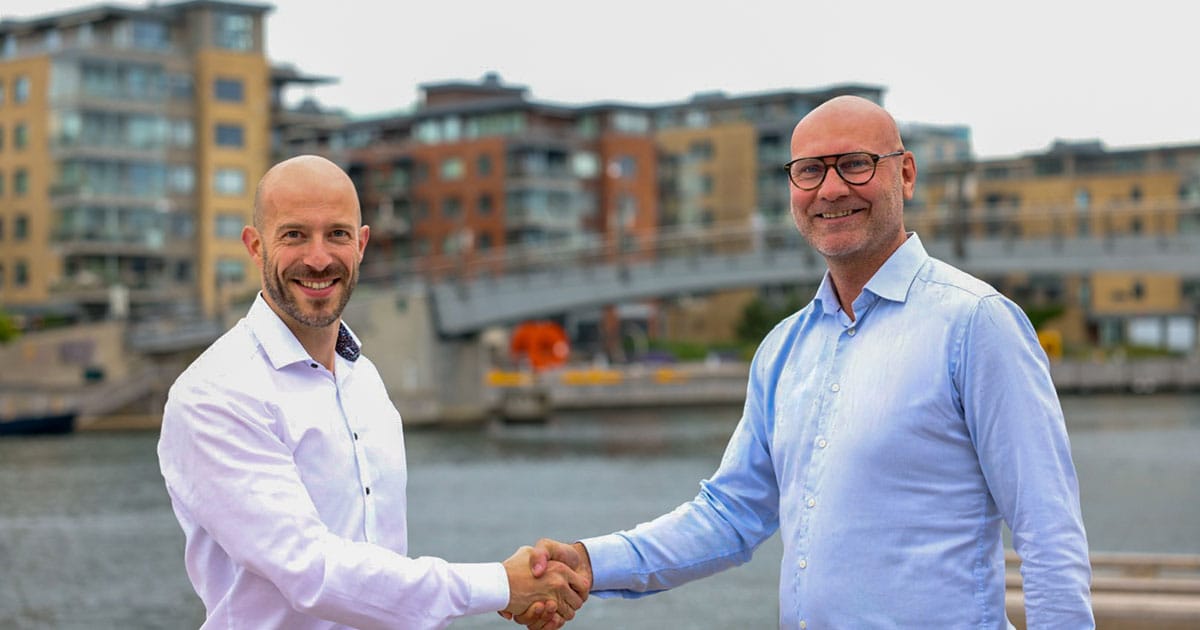 Peter Morsbach, CEO, Høglund and Rune Braastad, President, ABB’s Marine and Port Division.