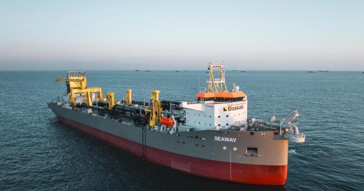 TSHD SEAWAY during sea trials.