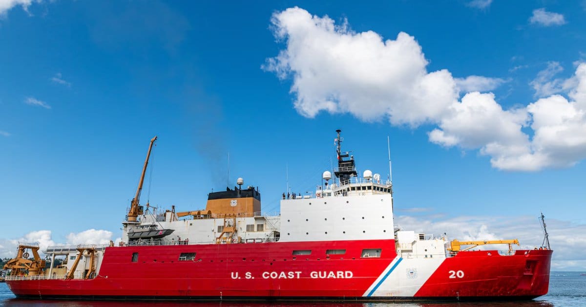 (Image credit: Petty Officer 3rd Class Annika Hirschler, US Coast Guard)