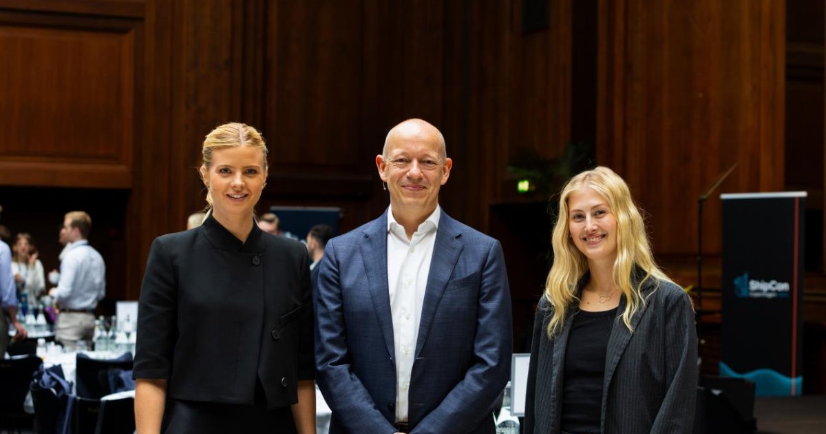 Marie Kristensen (left), chair of YoungShip Denmark, and Mathilde Boye, vice chair and head of events, flank Jan Rindbo who as CEO of DS Norden received the YoungShip Young Corporation Award in recognition of the company’s strong commitment to developing young talent, creating opportunities and helping shape the future of shipping. (Credit: YoungShip)
