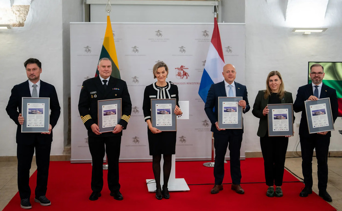 Damen Secures Lithuanian Navy Deal for OPV 6711-Based SAR Vessel 1 Left To Right: Gvidas Dargužas (Director Of The Environmental Projects Management Agency), Captain (Navy) Tadas Jablonskis (Commander Of The Lithuanian Navy), H.e. Caecilia T. M. Wijgers (Ambassador Of The Kingdom Of The Netherlands), Bram Langeveld (Damen Chief Commercial Officer); Ieva Andriulaitytė (Minister Of Environment); Robertas Kaunas (Minister Of National Defence). (Image Credit: Damen)